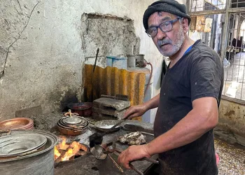 Ateş karşısında bunaltan mesai