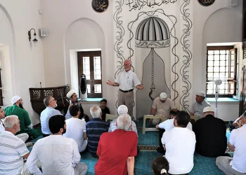 Kediler Tekkesi’nin son şeyhi dualarla anıldı
