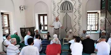 Kediler Tekkesi’nin son şeyhi dualarla anıldı