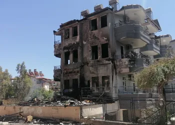 Depoda çıkan yangın korku dolu anlar yaşattı
