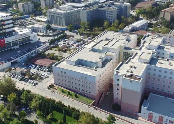 Bursa’da dayısının böbreği ile hayata tutundu