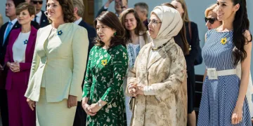 Emine Erdoğan, Litvanya’da Ukraynalı çocuk, kadın ve gençlerle buluştu