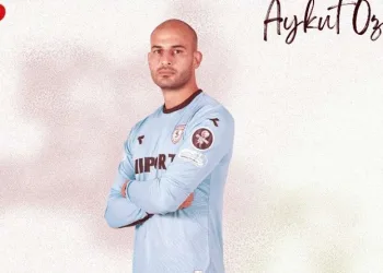 Samsunspor’da kaleci Aykut Özer ile yollar ayrıldı