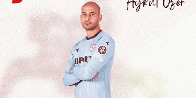 Samsunspor’da kaleci Aykut Özer ile yollar ayrıldı