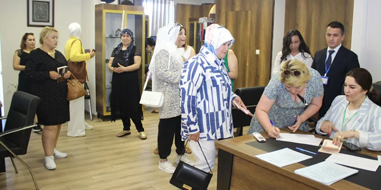 Bursa’daki Özbekistan vatandaşları sandık başında