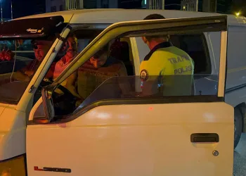 Bursa’da, ‘Dur’ ihtarına uymayan sürücü alkollü çıktı