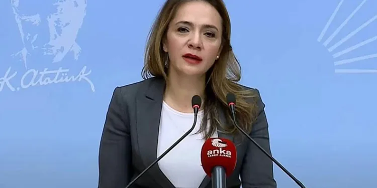 “Muz Cumhuriyetinde bile böyle lakayıtlık görülmedi”