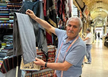 Kavurucu sıcaklarda şalvara ilgi arttı