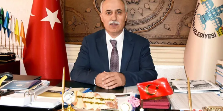 “Önemli olan gönüllere girmektir”