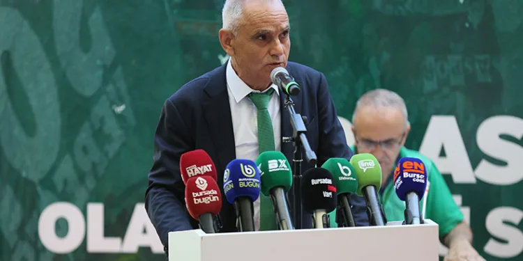 Bursaspor’un yeni başkanı Recep Günay oldu