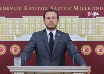 “Laf değil iş üretiyoruz”