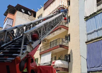 Çevreye yayılan kötü koku ekipleri harekete geçirdi