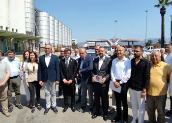 “İktidarı Araplara vermek istiyor”