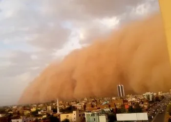Sudan’ı kum fırtınası vurdu