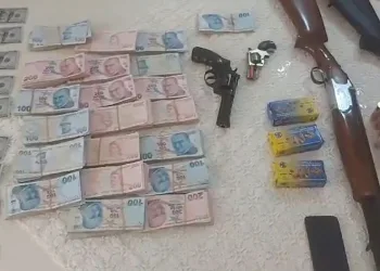 FETÖ operasyonunda 40 gözaltı