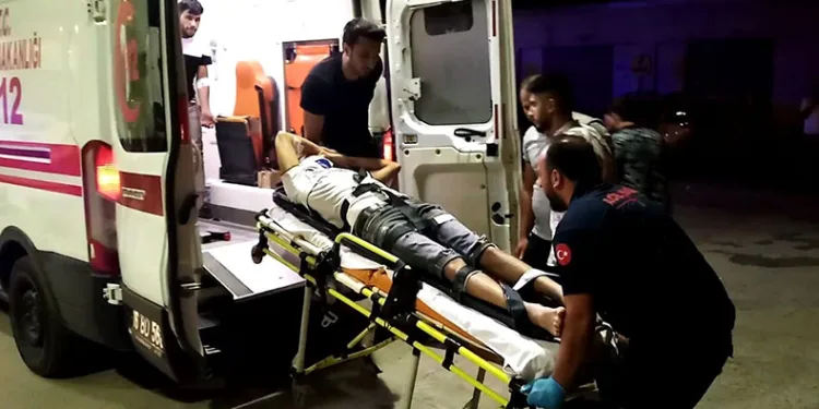 Köpek kovalayınca soluğu hastanede aldılar