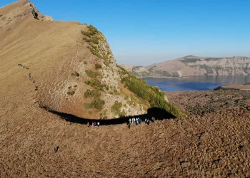 Aktivistlerden Nemrut Kalderası için farkındalık etkinliği