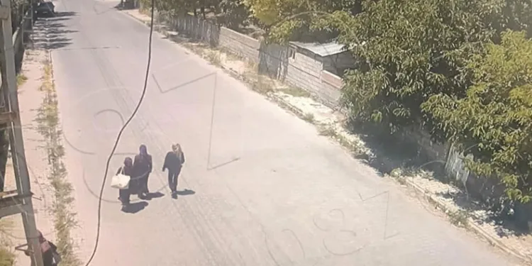 Evden hırsızlık yapan kadınlar aranıyor