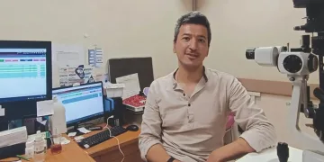Hastanın gözünden sinek larvaları çıktı