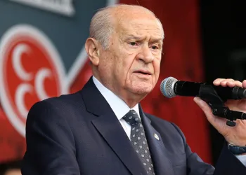 Bahçeli’den emekli maaşlarına zam çağrısı