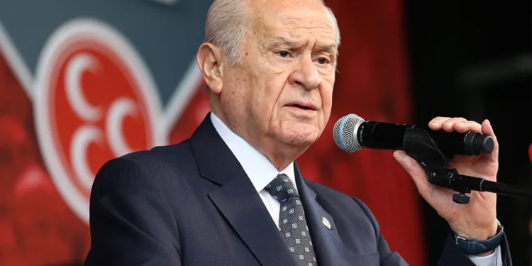 Bahçeli’den emekli maaşlarına zam çağrısı