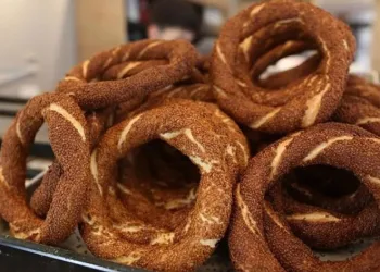 Uşak’ta simit fiyatları değişti