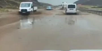 Özalp’ta sel