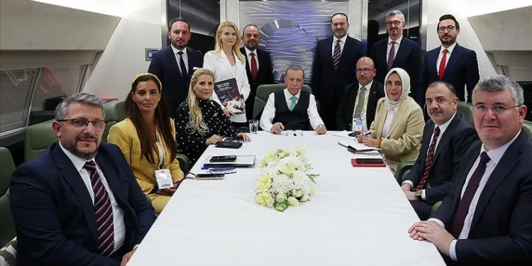 “Enflasyonu yine tek haneye indireceğiz”