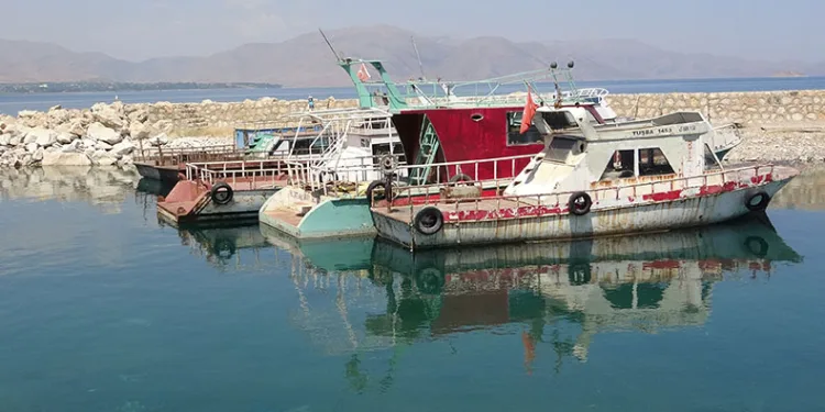 Balıkçı barınakları kuraklıktan etkilendi