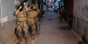 Adana’da DEAŞ operasyonu