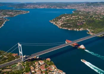 Boğazlarda zamlı tarife başladı