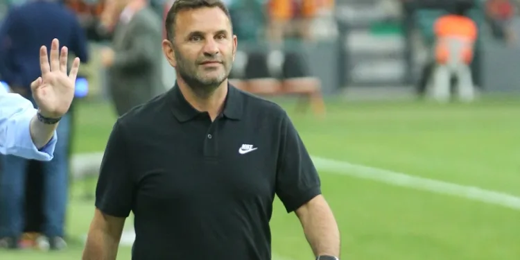 Galatasaray Teknik Direktörü Okan Buruk: “Hepimiz Icardi’yi bekliyoruz”