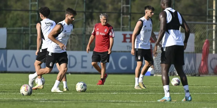 Beşiktaş, yeni sezon hazırlıklarını sürdürdü