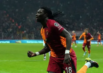 Bafetimbi Gomis’ten Arda Güler mesajı