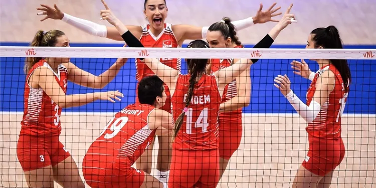 A Milli Kadın Voleybol Takımı Milletler Ligi’nde çeyrek finalde