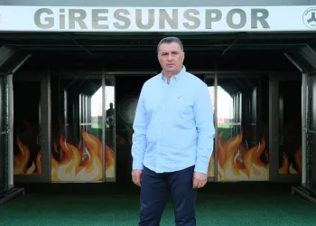 Giresunspor, Teknik Direktör Mustafa Kaplan ile resmi sözleşme imzaladı