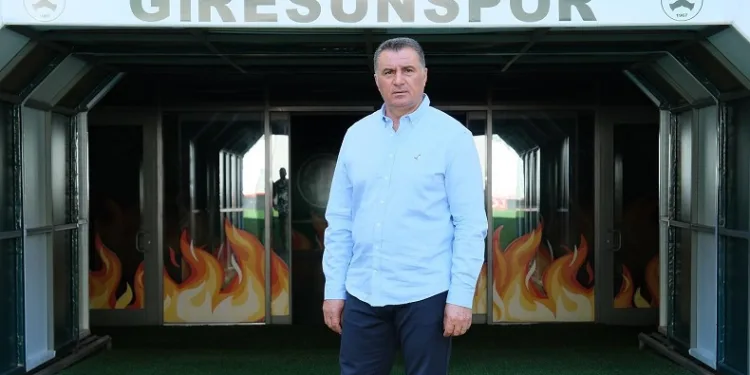Giresunspor, Teknik Direktör Mustafa Kaplan ile resmi sözleşme imzaladı
