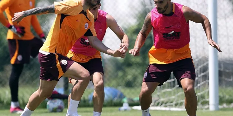 Galatasaray, yeni sezon hazırlıklarını sürdürdü