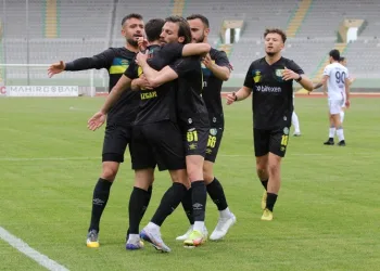 Menemen FK, Kemal Rüzgar’la görüşüyor