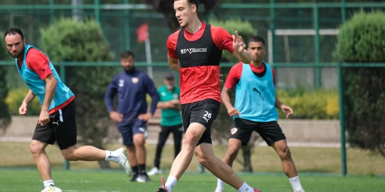 Hatayspor, yeni sezon hazırlıklarını sürdürüyor