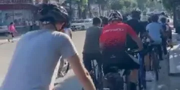 Bisikletliler, tepkilerini böyle gösterdi