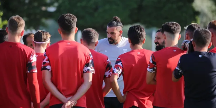 Sivasspor’da yeni sezon hazırlıkları başladı