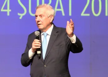 Aziz Yıldırım: “Direnişin ateşini yakan Fenerbahçe’nin kendisidir”