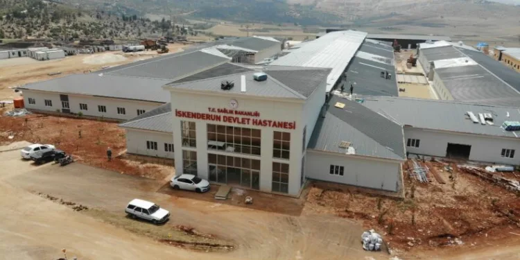 Açılış için gün sanıyor