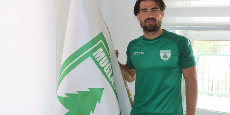 Deneyimli ön libero Muğlaspor’da
