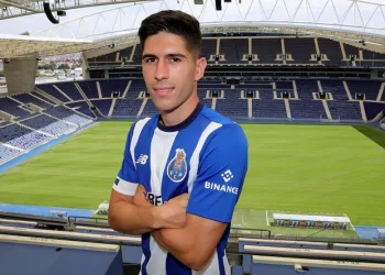 Porto, Fran Navarro ile 2 yıllık sözleşme imzaladı