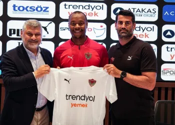 İsveçli golcü Strandberg, Hatayspor’da