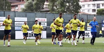 Fenerbahçe yeni sezon hazırlıklarını sürdürdü
