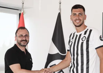 Altay’da Ceyhun Gülselam ve Özgür Özkaya’nın sözleşmeleri uzatıldı