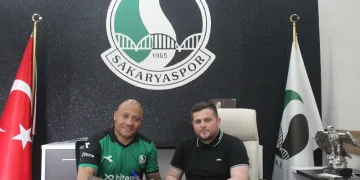 Sakaryaspor, Dino Ndlovu’yu kadrosuna kattı